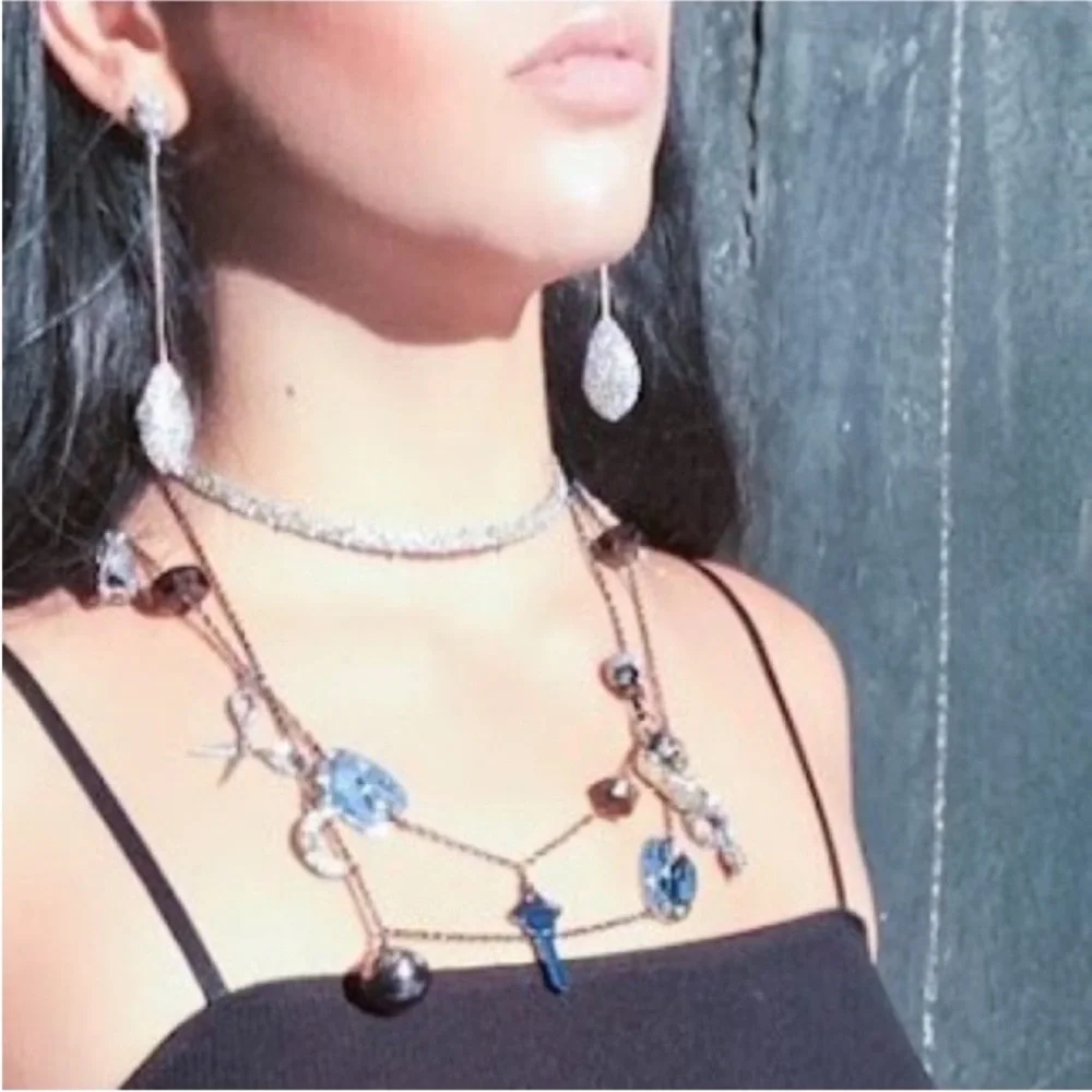 Alexis Bittar description elegant